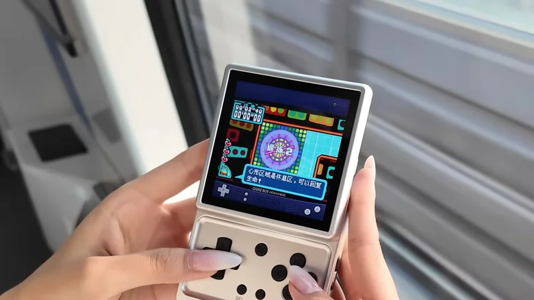 Anbernic RG Rotate Launches May 11: Swiveling Retro Handheld with Android, N64 Emulation and Sub-0 Price